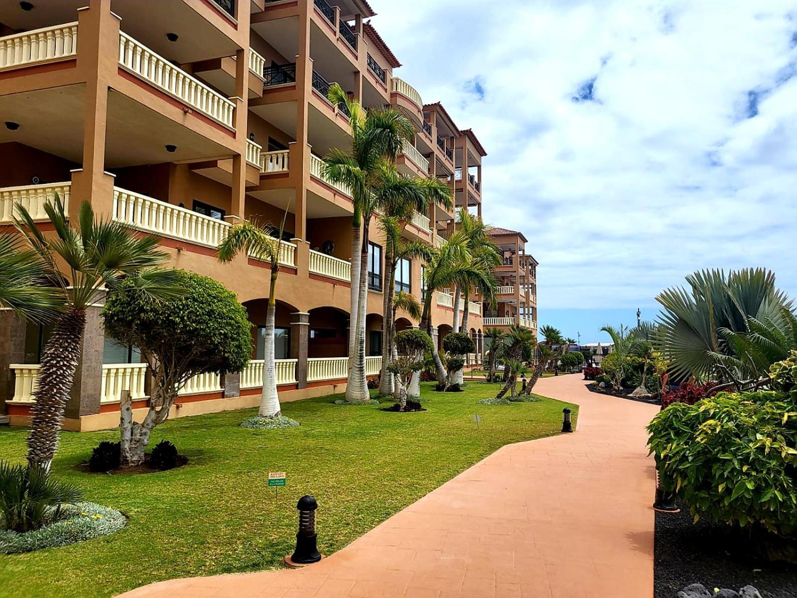 El Nautico Coral Suites San Miguel de Abona Dış mekan fotoğraf